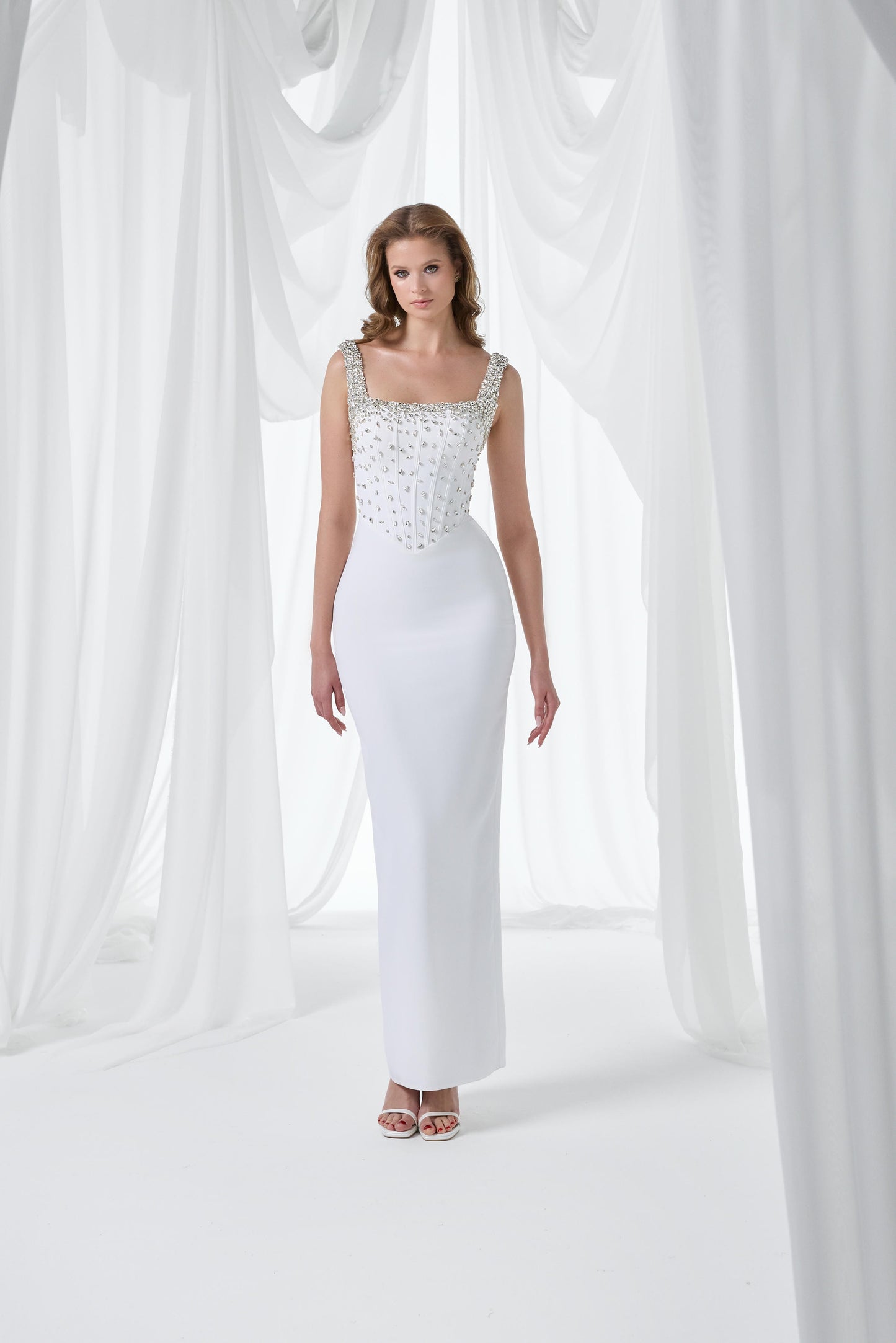 So Lady Model 3022 Taş İşlemeli Uzun Abiye Elbise