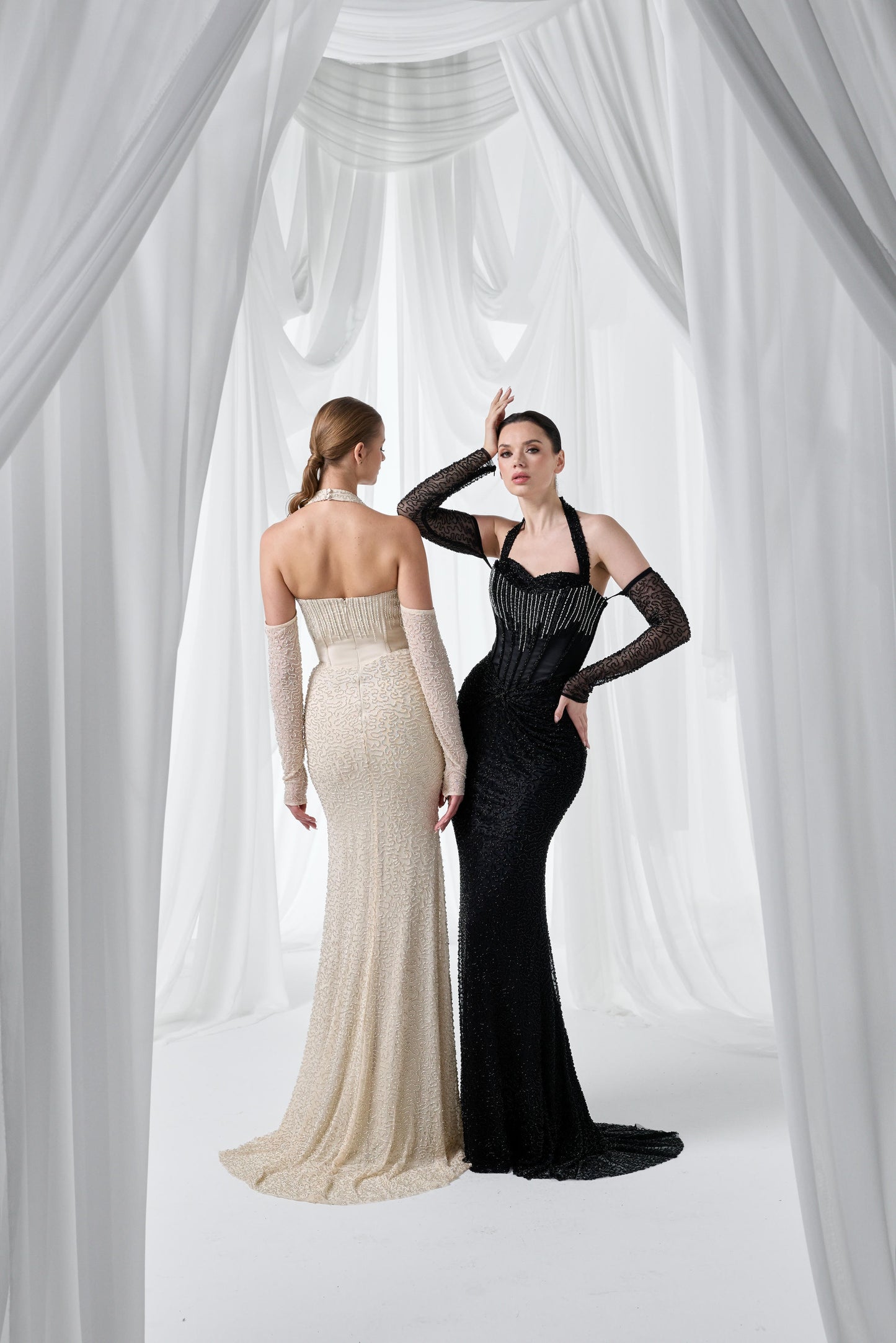 So Lady Model 4060 Halter Yaka Korsajlı Drapeli Uzun Abiye Elbise