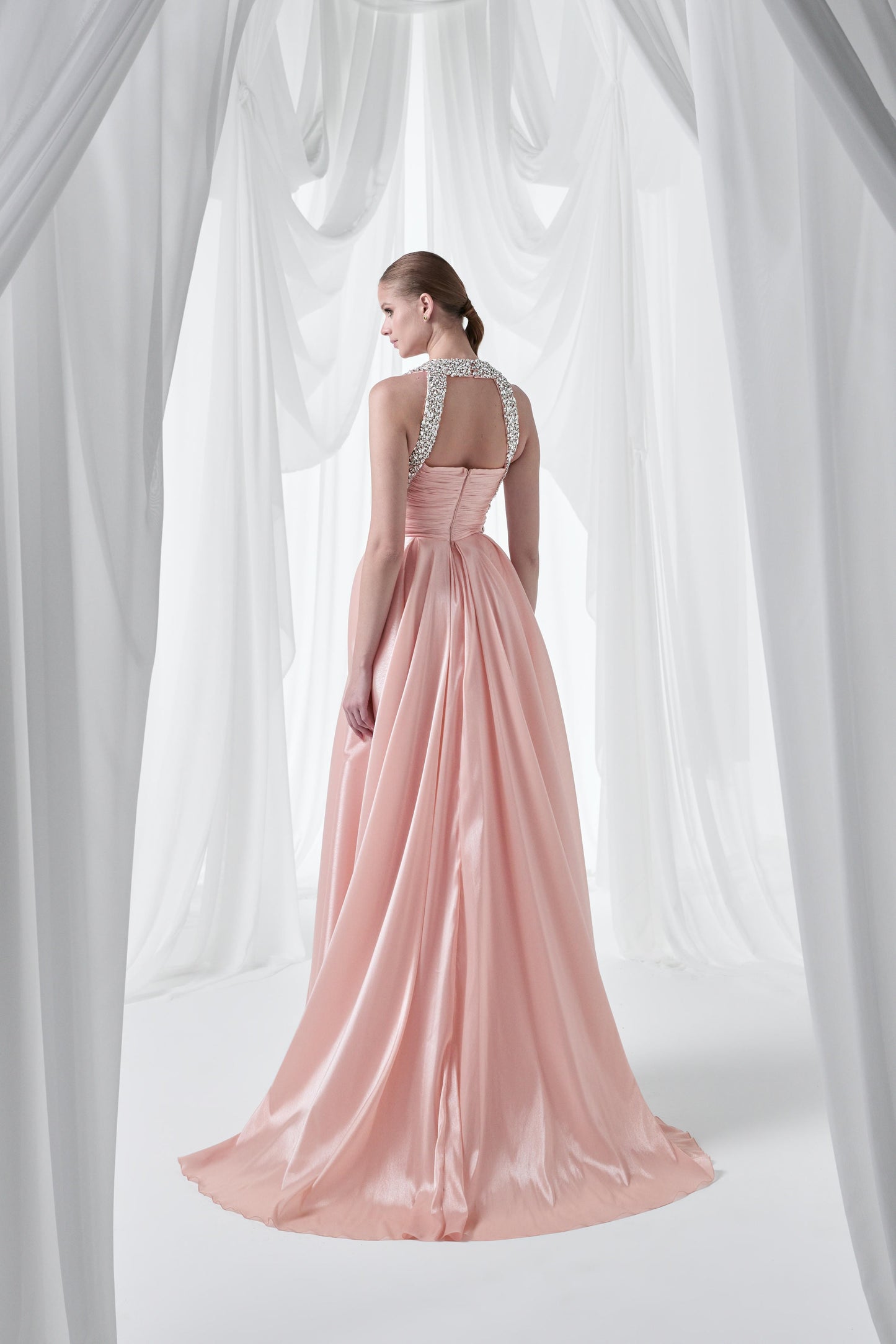 So Lady Model 4058 Taş Askılı Drapeli Yırtmaçlı Uzun Abiye Elbise