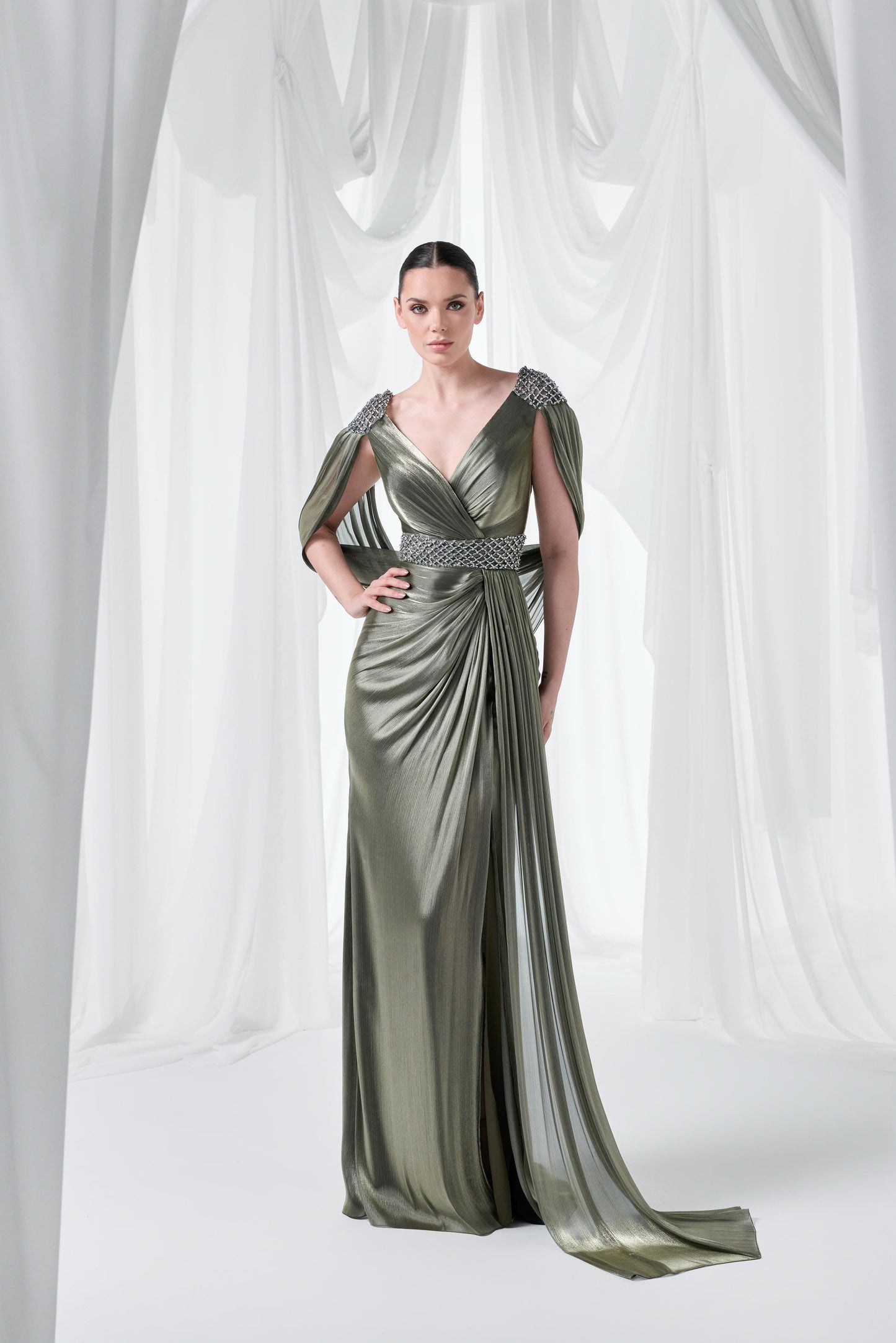 So Lady Model 4052 V Yaka Taş İşlemeli Drapeli Uzun Abiye Elbise