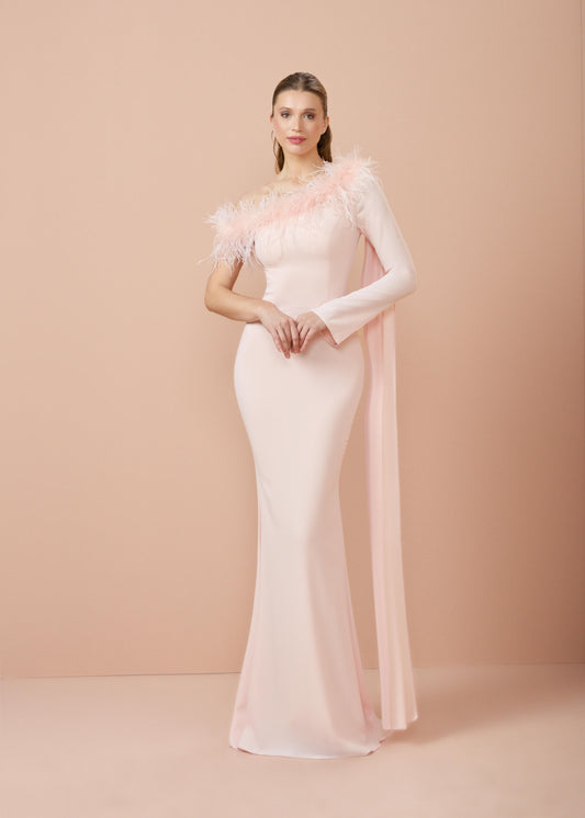 So Lady Model 1095 Tüy Detaylı Tek Kol Uzun Abiye Elbise