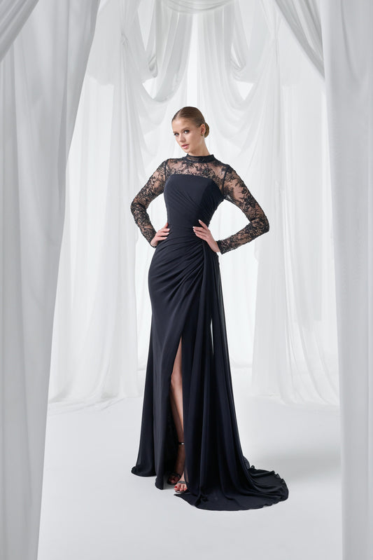 So Lady Model 4094 Dantel Uzun Kollu Yırtmaçlı Uzun Abiye Elbise