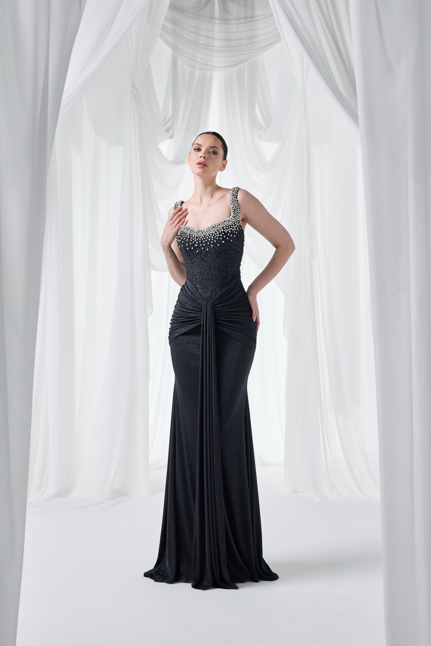 So Lady Model 4012 Taş Askılı Drapeli Uzun Abiye Elbise