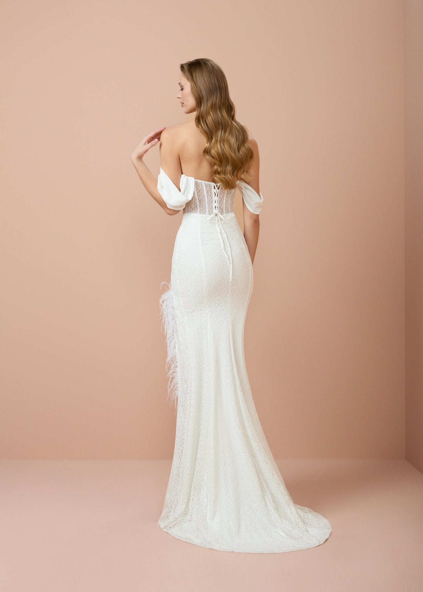 So Lady Model 2202 Tüy Detaylı Korse Uzun Abiye Elbise
