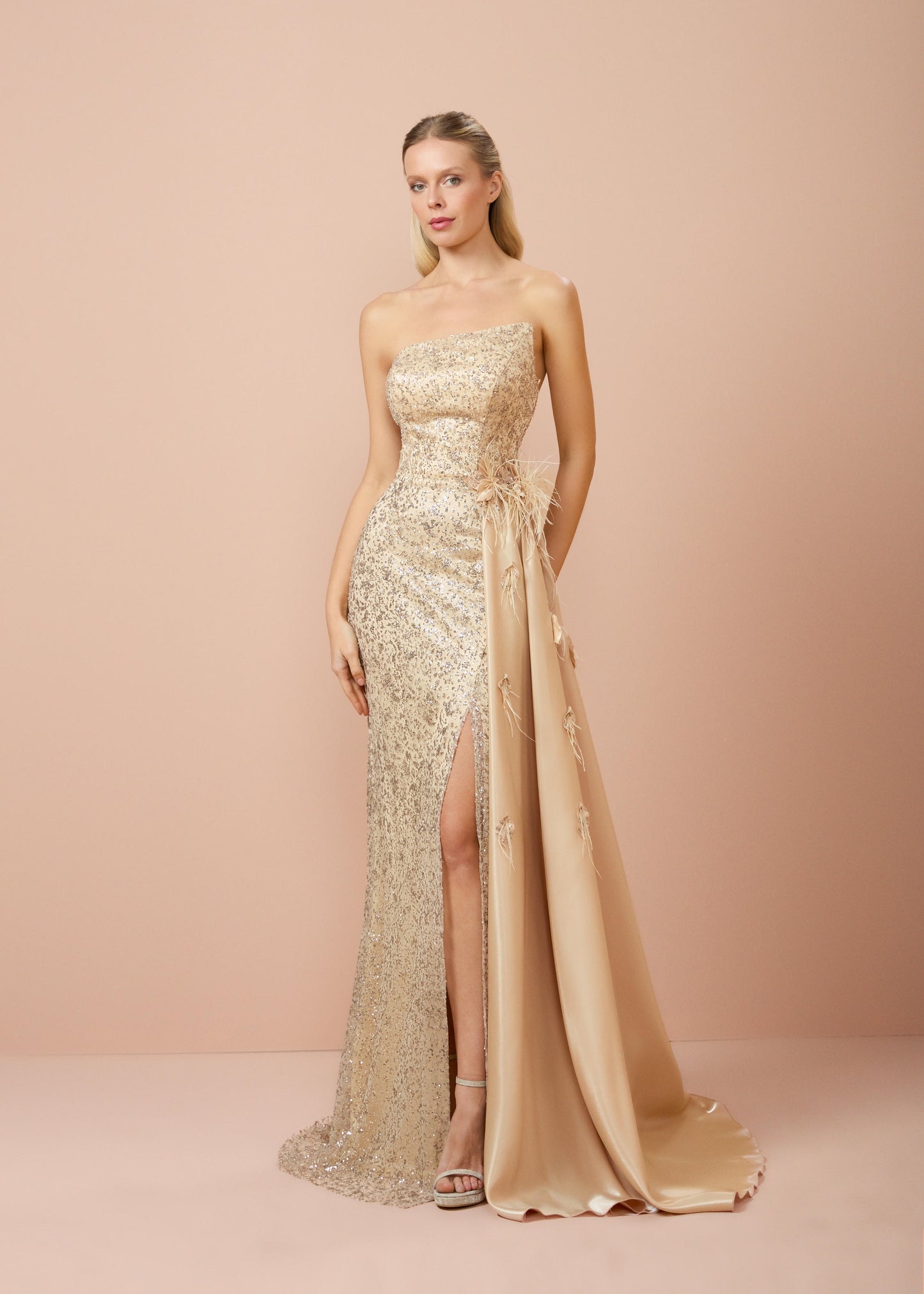 So Lady Model 2212 Payet İşlemeli Straplez Uzun Abiye Elbise