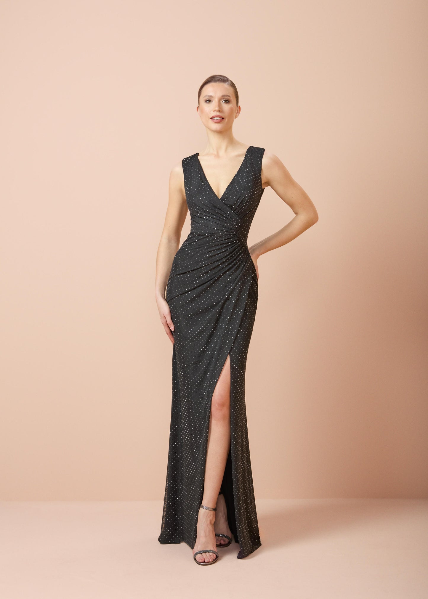 So Lady Model 3014 V Yaka Drapeli Uzun Abiye Elbise