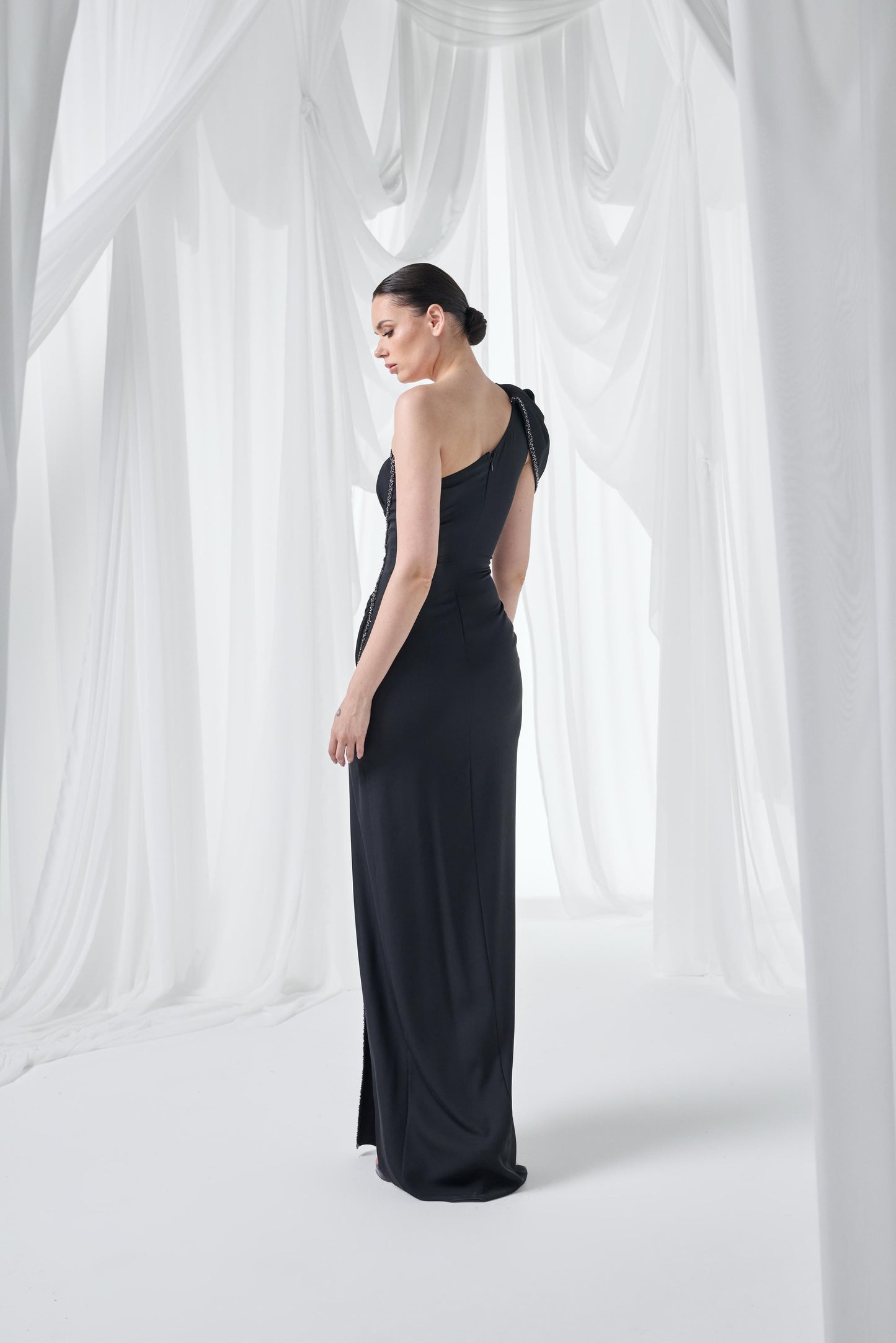 So Lady Model 3035 Tek Omuz Taş İşlemeli Uzun Abiye Elbise