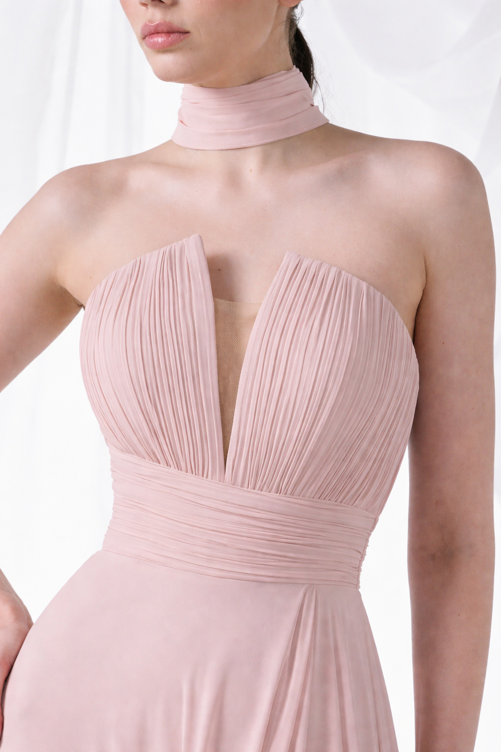 So Lady Model 3062 Boyundan Bağlamalı Uzun Abiye Elbise
