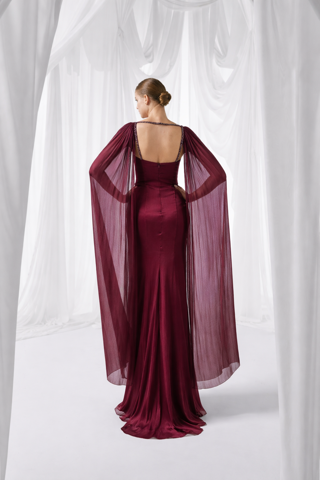 So Lady Model 4033 Pelerin Detaylı Uzun Abiye Elbise
