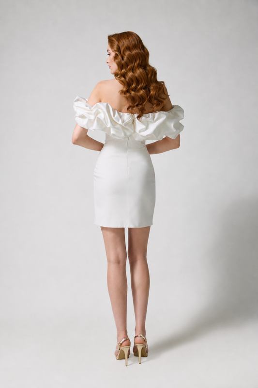 So Lady Model 4119 Volan Yaka Drapeli Kısa Abiye Elbise